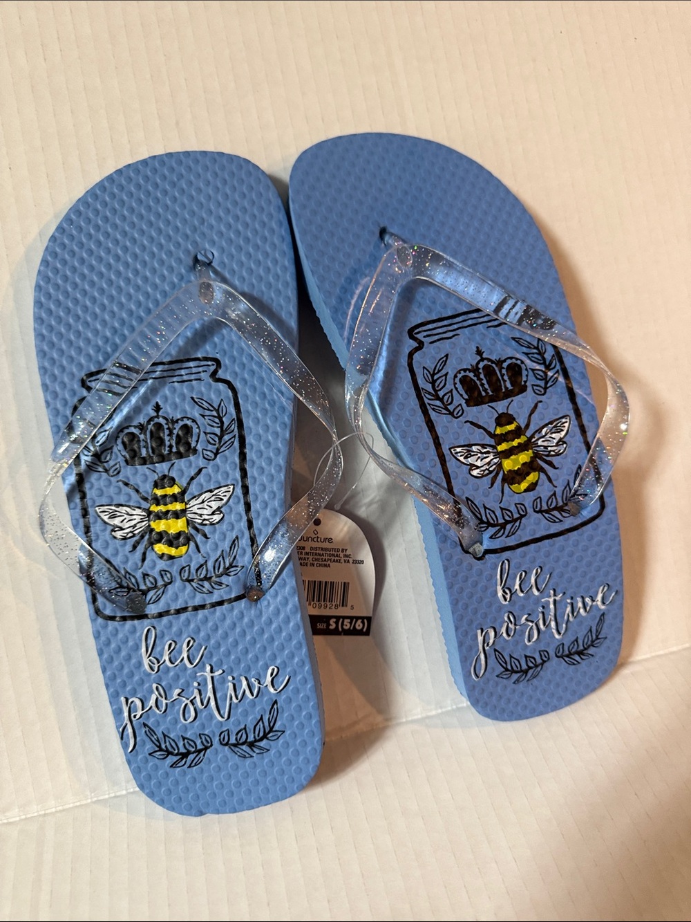Kids Blue 'Bee Positive' Glitter Strap Flip Flops
